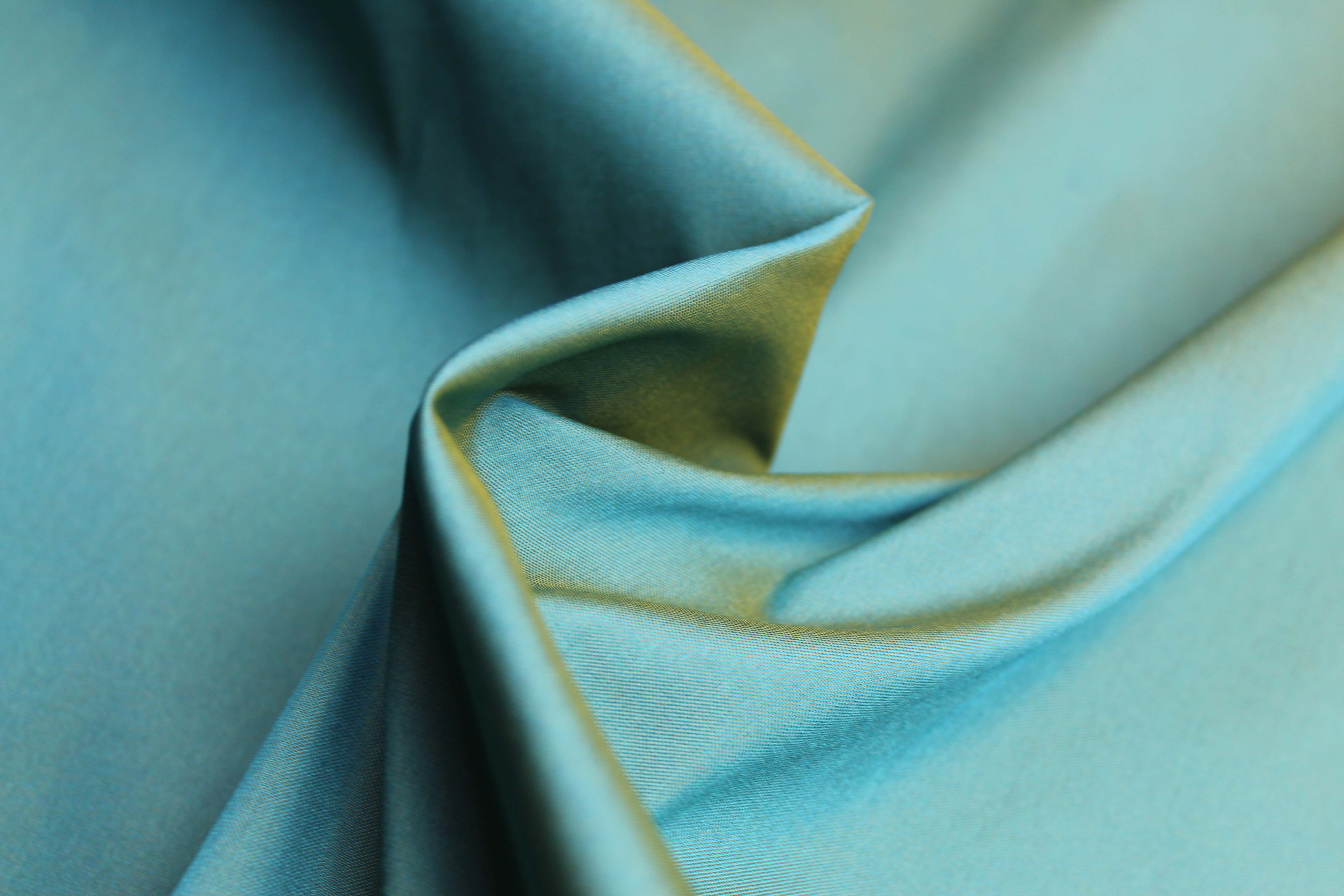 POLY TAFFETA - TEAL (1082)